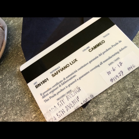 Prada Saffiano Luxe tote small - Picture 5 of 5